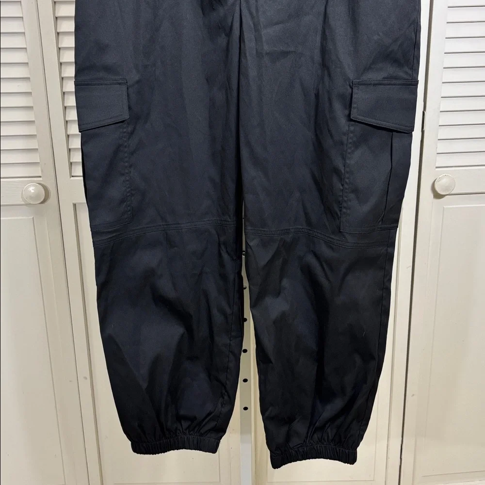 NWT HALARA Mid Rise Button Zipper Multiple Pockets Casual Cargo Joggers XL